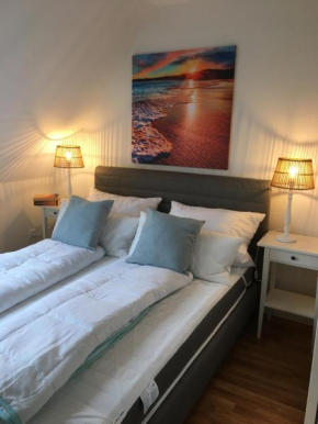 Fewo Schröder - BUDE 63a - mit Strandkorb am Meer - inklusive Bettwäsche und Handtücher